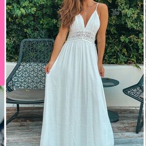 Aakaa WHITE MAXI DRESS WITH CROCHET TRIM AND LINING S 94